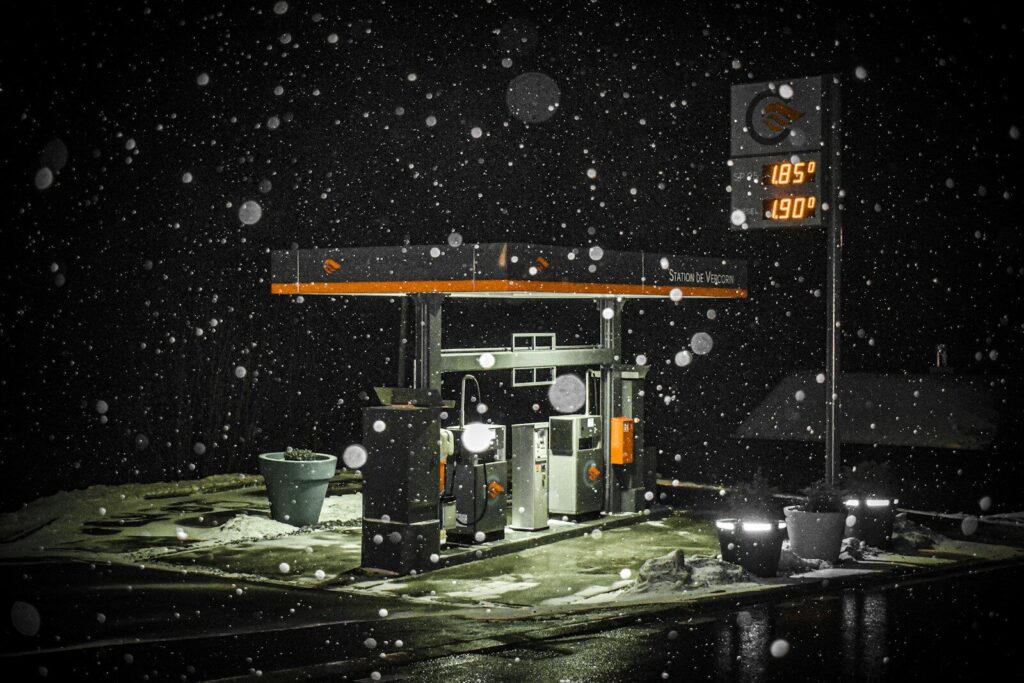 Carburant moins cher : la règle des mardis et mercredis pour faire son plein